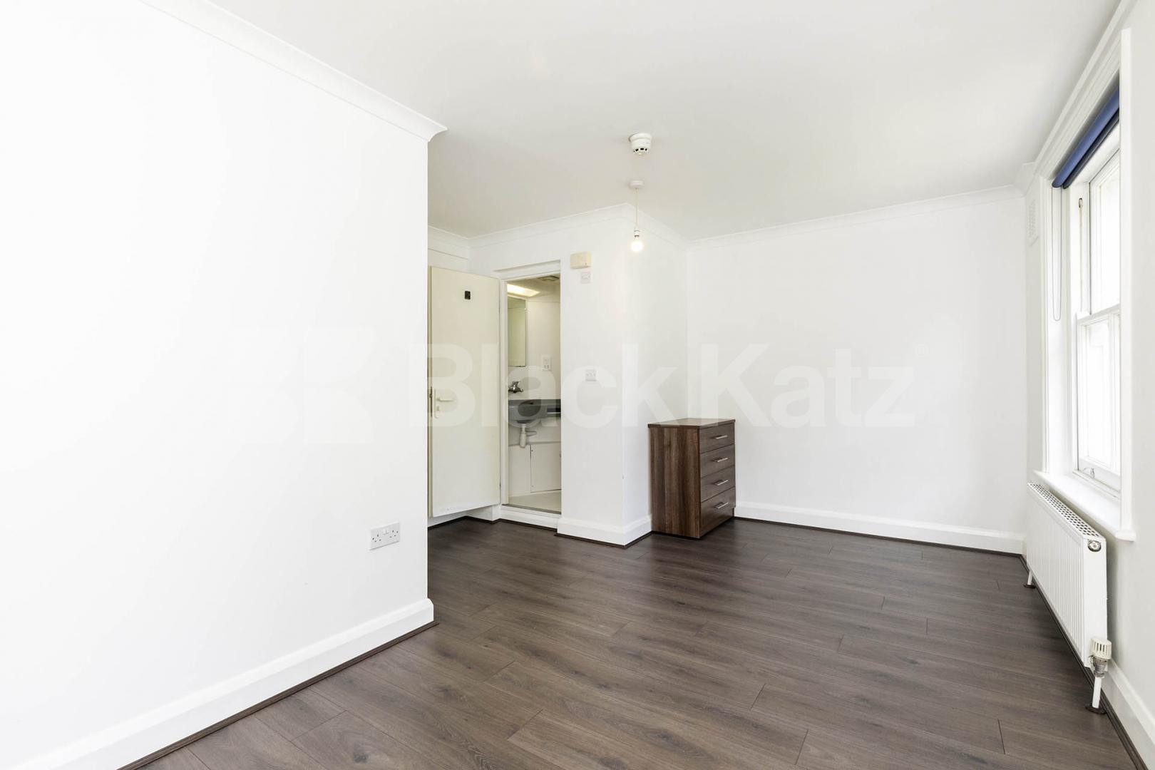 5 bedroom 5 ensuite HMO house located close to Holloway Station  Hornsey Road, Holloway